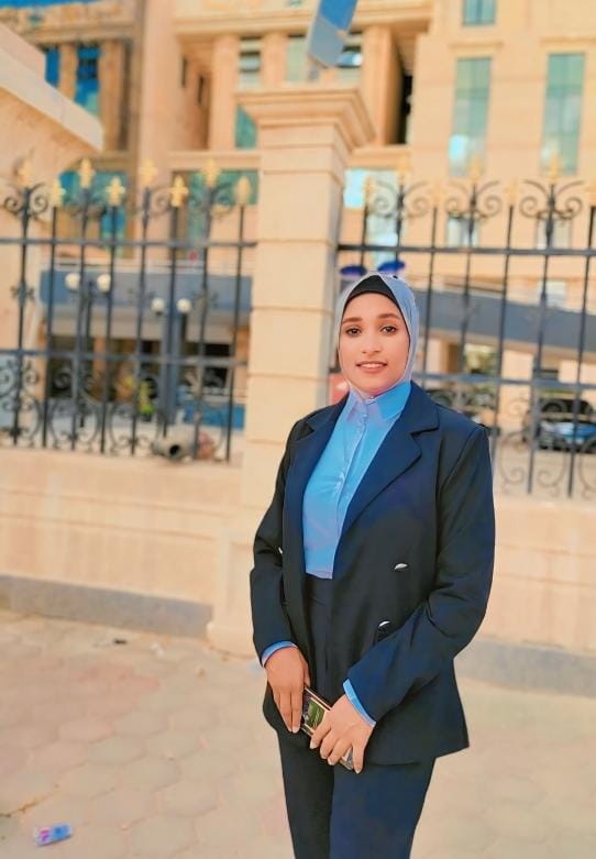 أستاذة / هاجر ممدوح